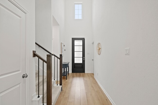 Photo - 9405 Vis Fls Trce