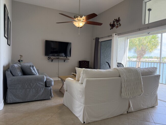 Photo - 2571 Citrus Lake Dr