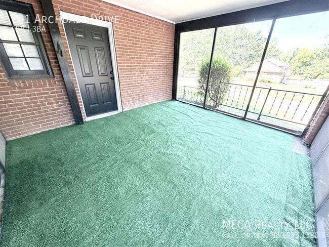 Photo - 701 Archdale Dr