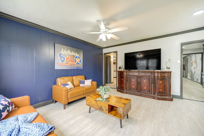 12434 Mylla St Unit SI ID1603450P