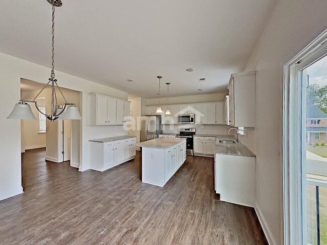 Photo - 363 Macroom Ct