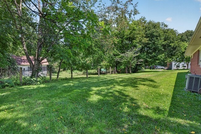 25355 Lee Hwy