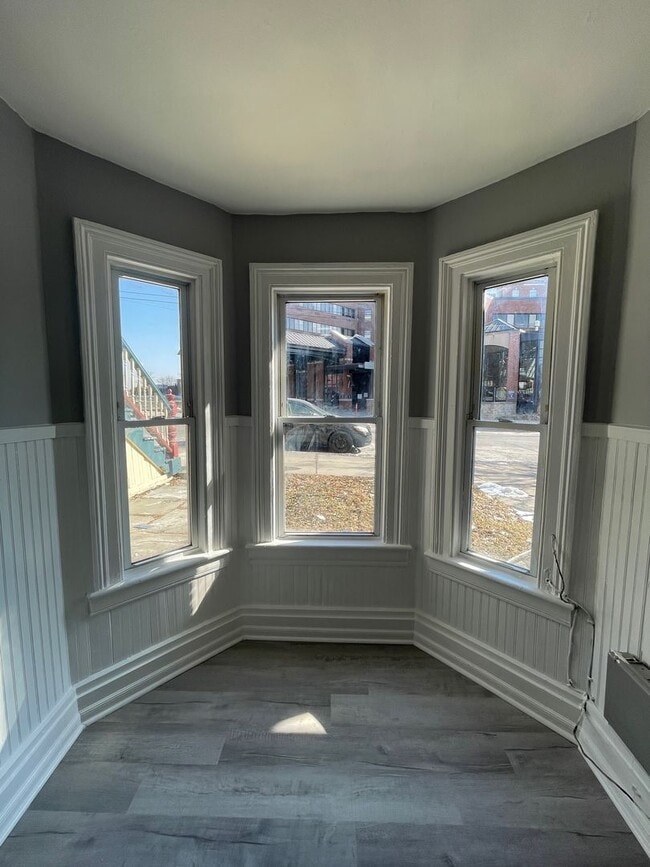 Photo - 89 Dubois St Unit 1