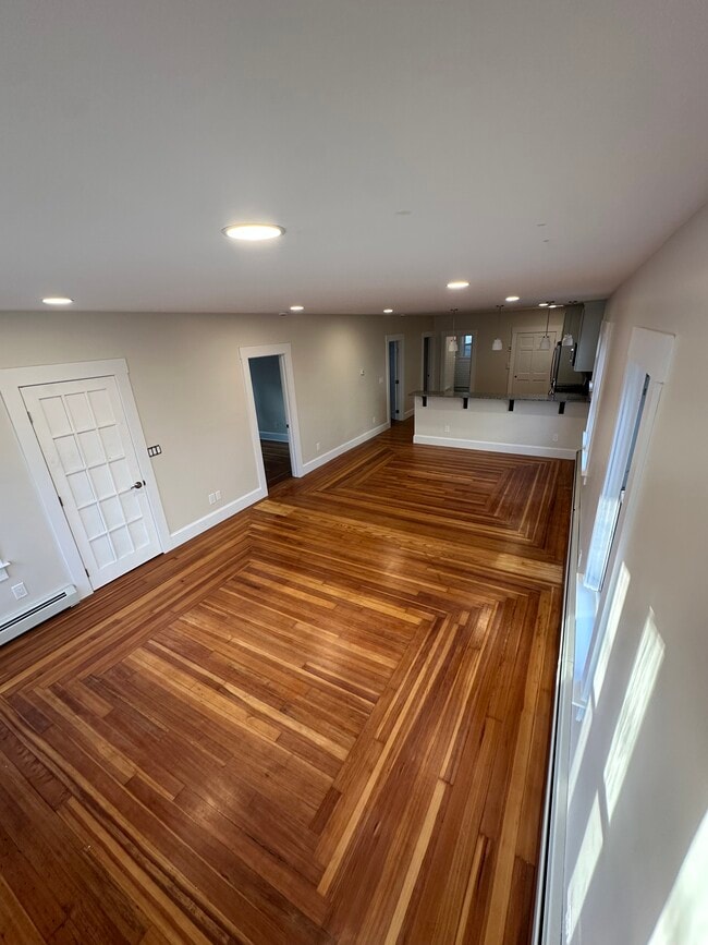 Photo - 176 Hillside Ave Unidad 2