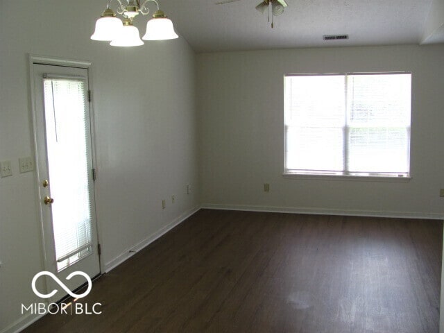 Photo - 986 N Boehning St