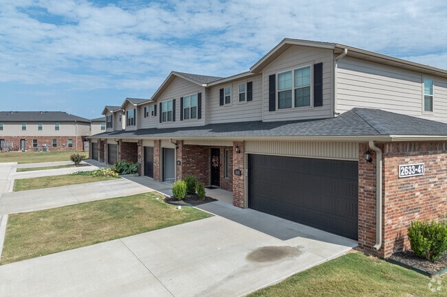 Summit Townhomes