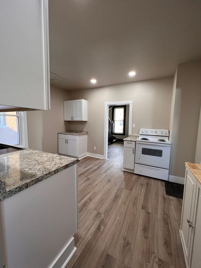 Photo - Large renovated house