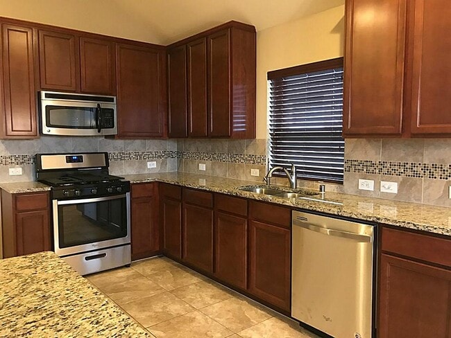 Photo - 7826 Gable Bridge Ln