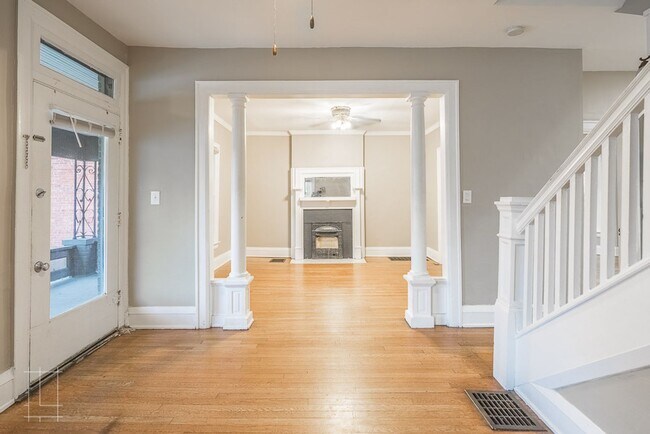 Photo - 2497 Summit St Unit 2497 Summit St