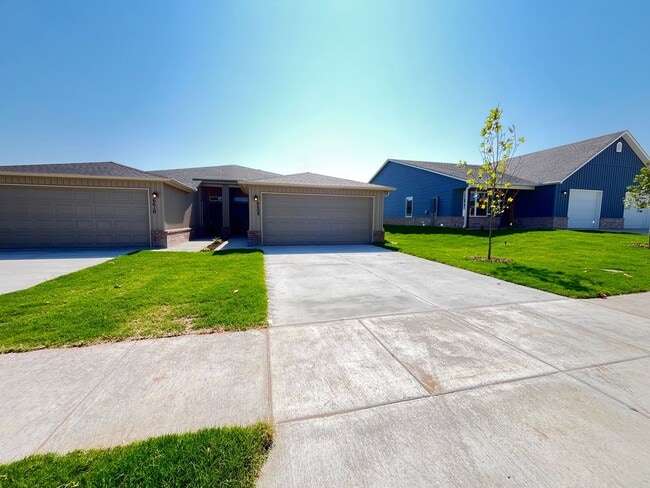 Photo - 6608 NW Brickhaven St