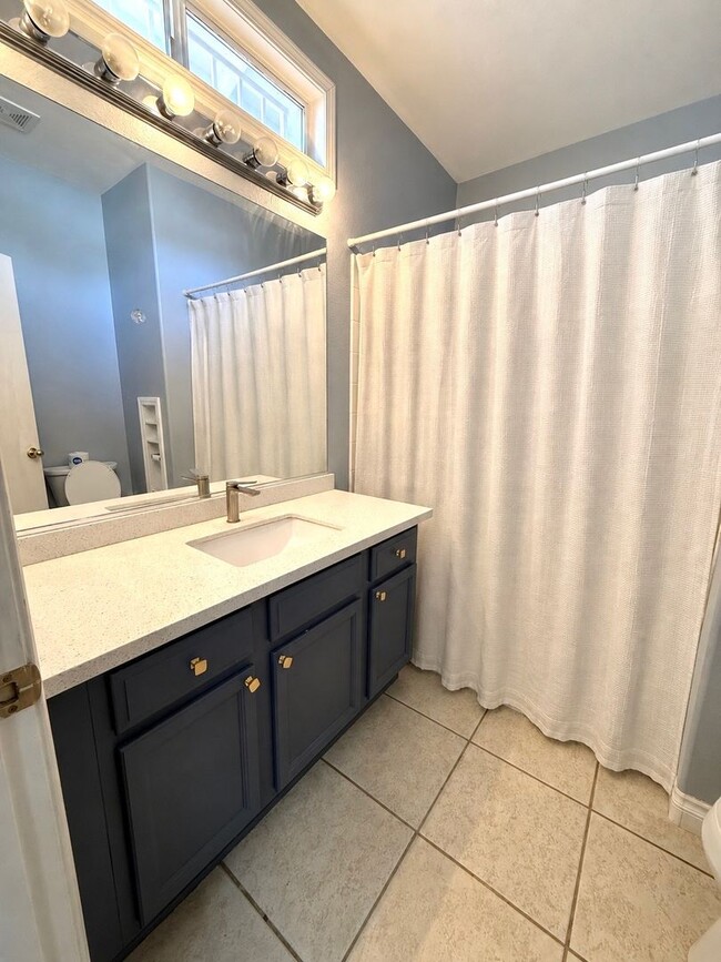 Photo - One Story Home For Rent