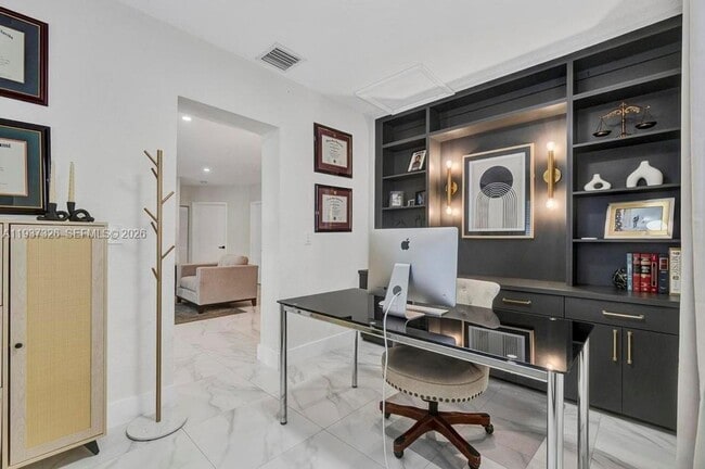 Photo - 6470 SW 27th St