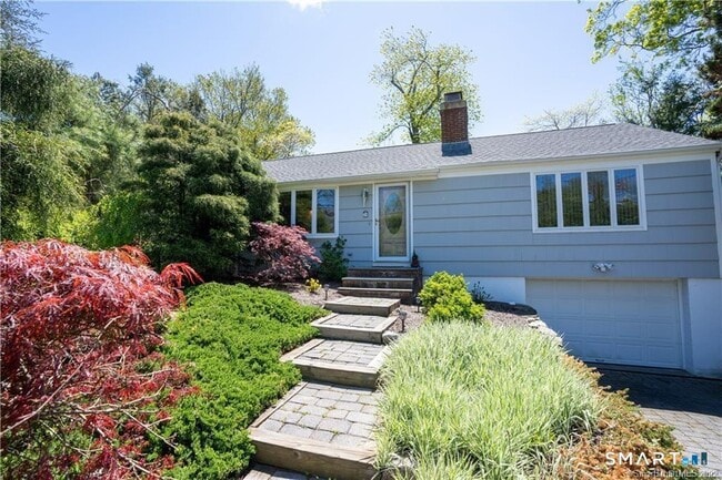 Photo - 34 Crescent Rd