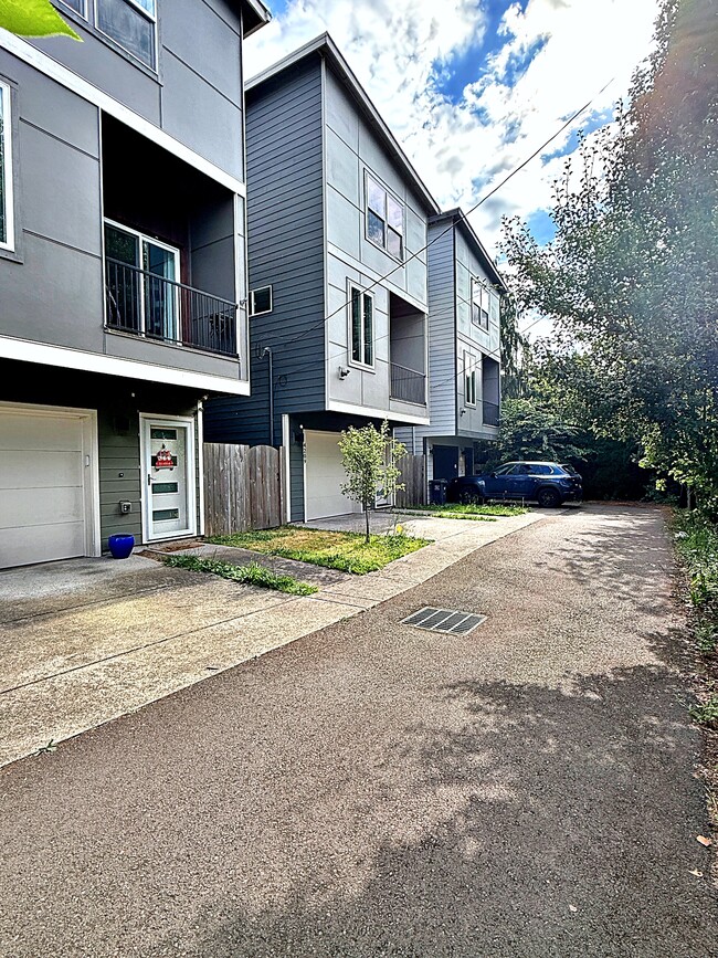 Photo - 4209 SE 80th Ave