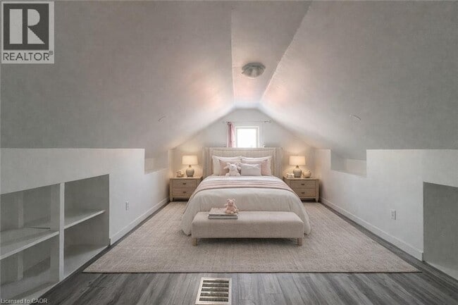 Photo - 168 FIFTH Avenue Unit# 3