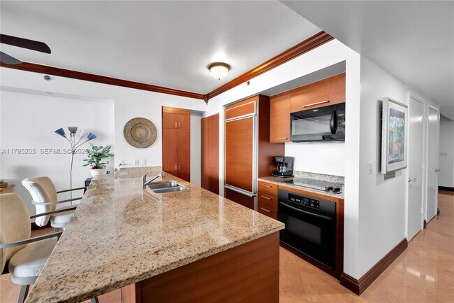 Photo - 1830 S Ocean Dr Unidad 4712