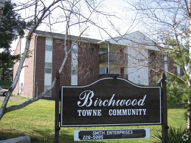 Building Photo - Birchwood Apartment Homes