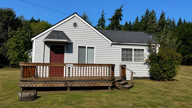 Building Photo - 2831 N Oak Harbor Rd