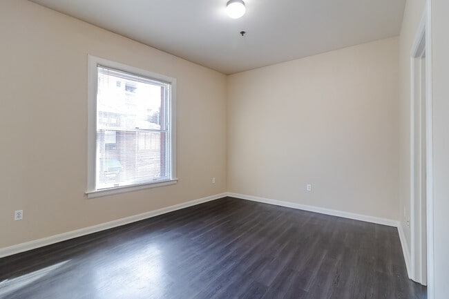 Victorian Apartments - Living Room - The Victorian Apartments