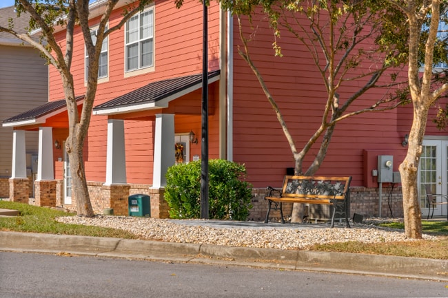 Photo - 720 Arbor Lake Dr