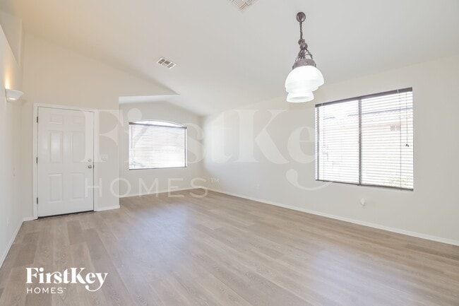 Photo - 6951 W Red Rock Dr