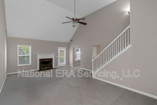 Photo - 355 Long Creek Dr