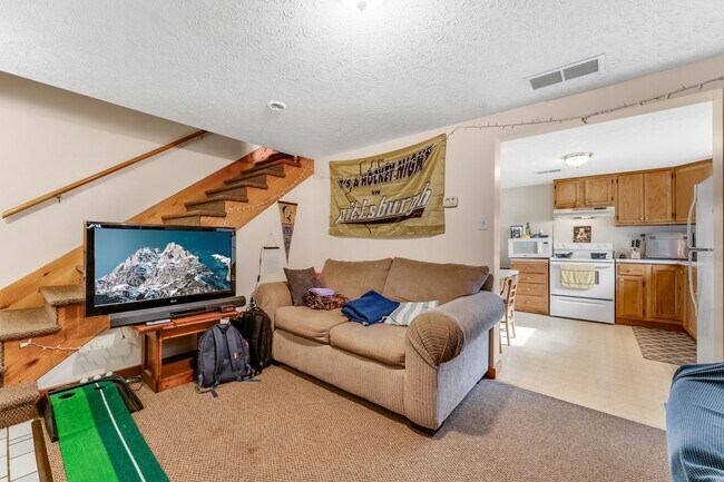 Vulcan K Team Apartments