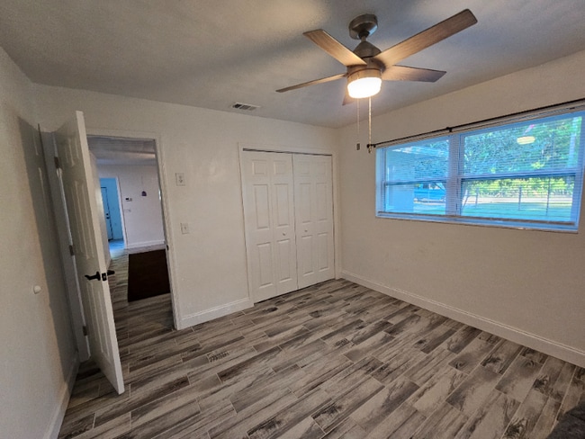 Photo - 19645 SW Lark Dr