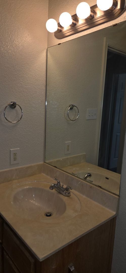 Photo - 3400 Cantabrian Dr Unit D