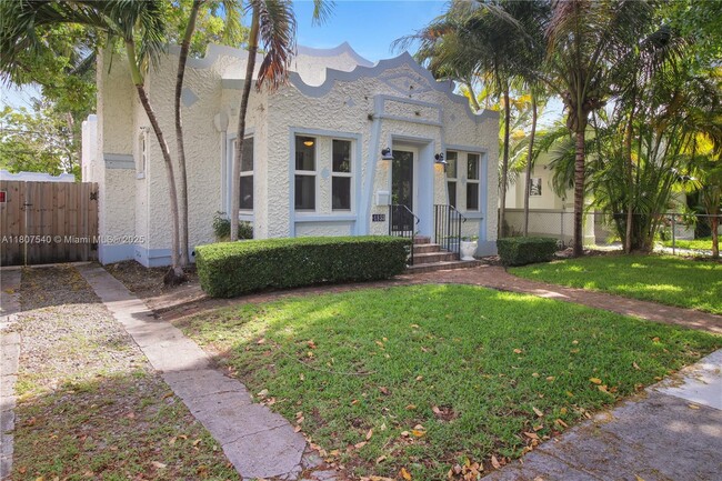 Photo - 1835 SW 11th St House