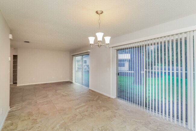 Photo - 1091 Mindello Ave