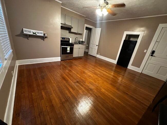 Photo - 104 Nouveau Ln