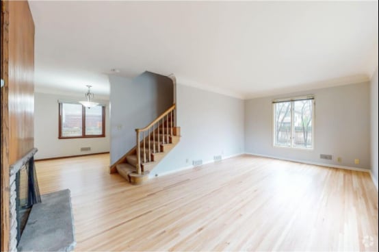 Building Photo - 2119 W 50th St Rental