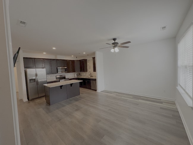 Photo - 2812 Church St