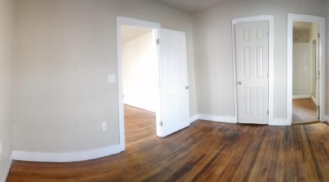 Photo - 1104 1/2 Wallace St