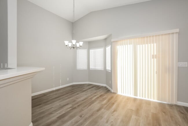 Photo - 1417 Iris Kelly Ave