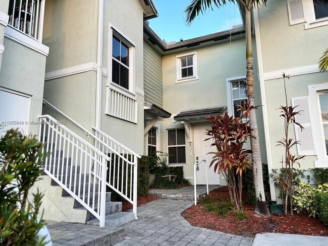 Photo - 133 SE 28th Ter