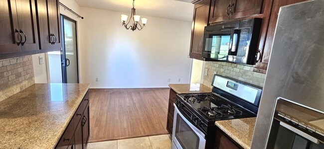 Photo - 2349 S Bentley Ave