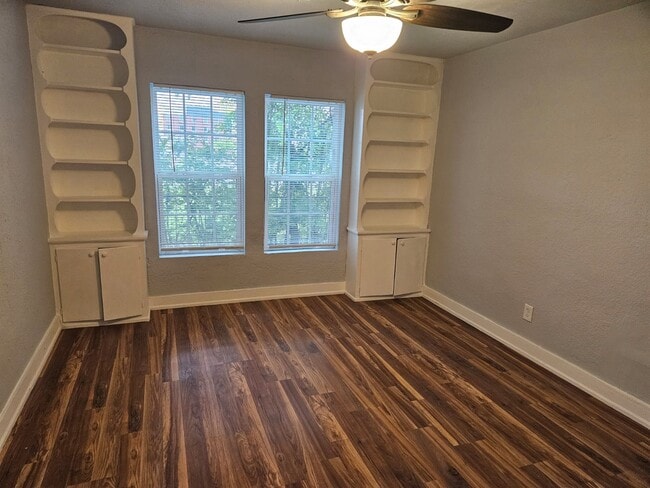 Photo - 209 NW Arlington Ave