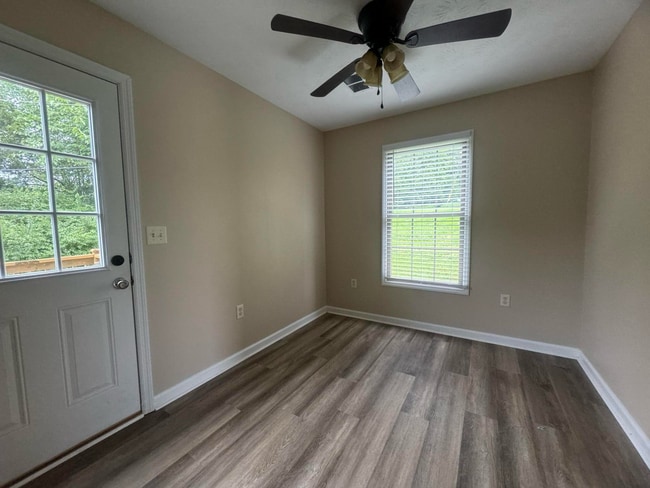 Photo - 2031 Edgewood Dr Unit #1