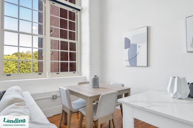 Photo - 31 Victor St Unit 221.1406465