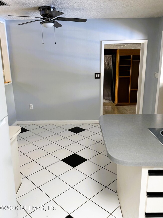 Photo - 5410 Manfields Pl