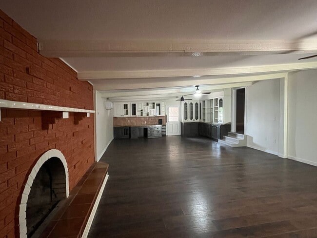 Photo - 3309 Mahan Dr