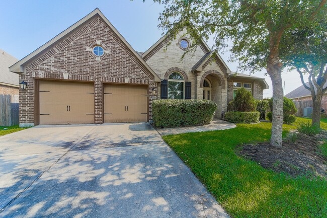 Photo - 13803 Royal Ridge Dr