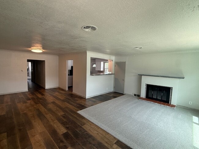 Photo - 410 Quincy St Unit 1