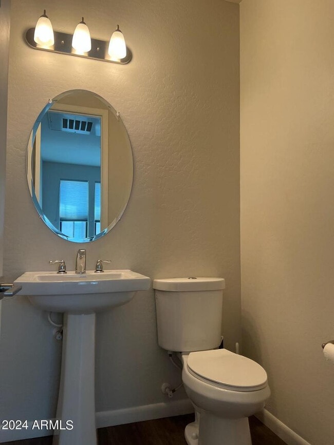 Photo - 2090 S Dorsey Ln Unit 1028