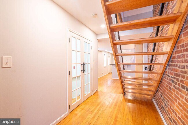 Photo - 414 S Wolfe St