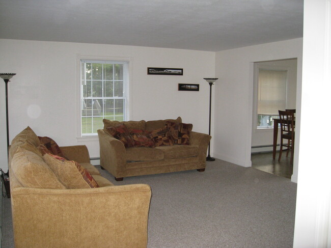 Photo - 18 Melvin Ave Unit B