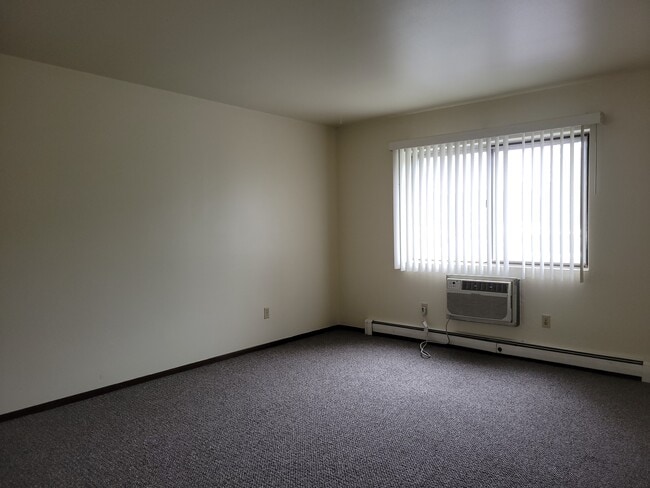 Photo - 8507 32nd Ave Unidad 2