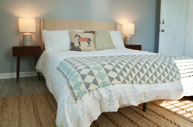 Photo - 912 E Spring St Unit 3